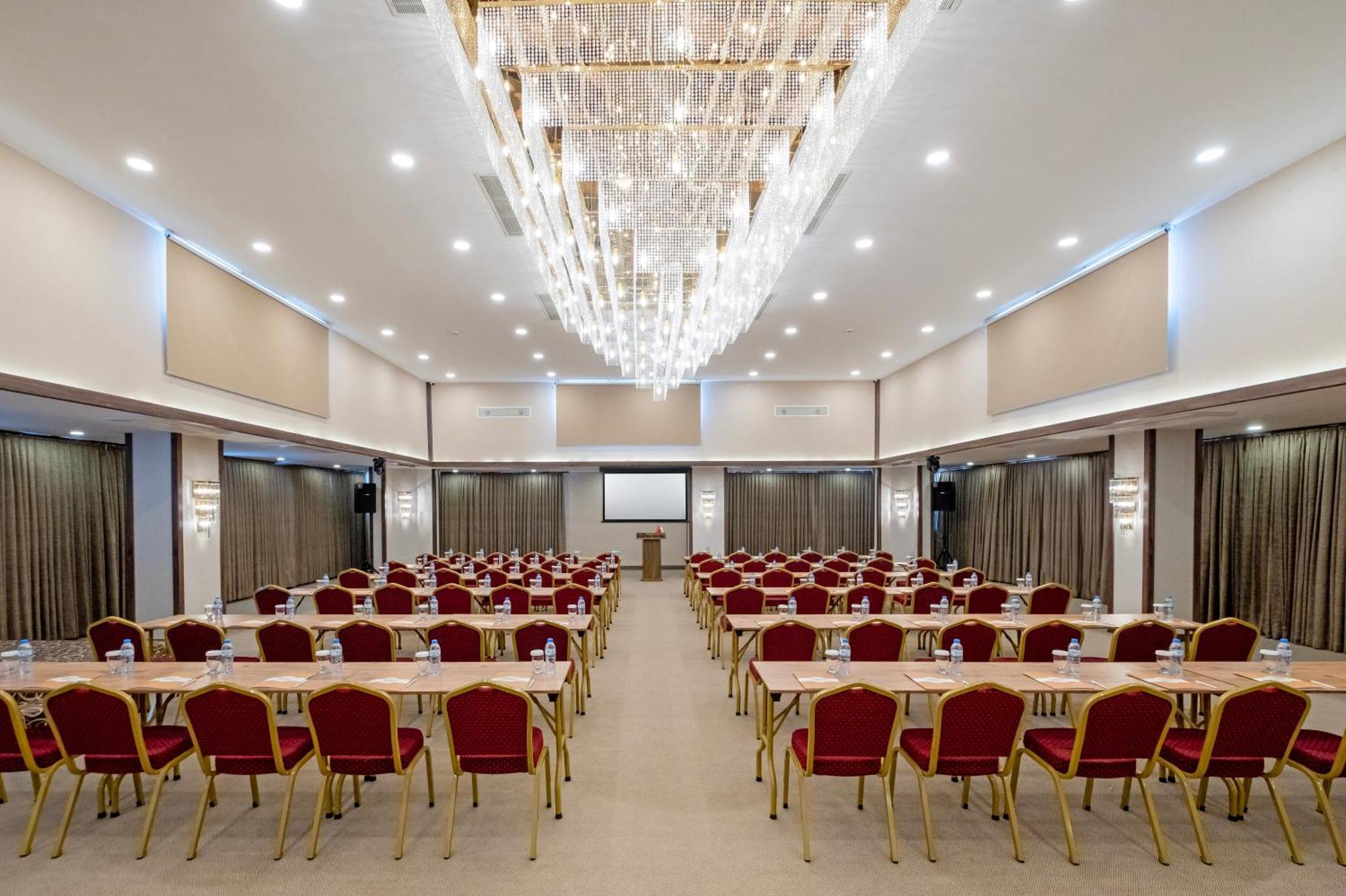 Park Dedeman Mersin Marina Ciftlik  Екстер'єр фото